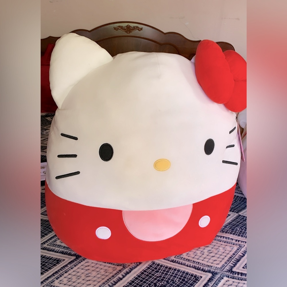 HelloKitty Squishmellow
